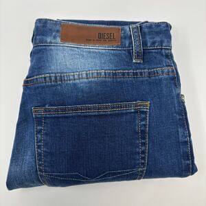 Diesel Mens 30x30 Blue Button Fly 5 Pocket Design Medium Wash Jeans